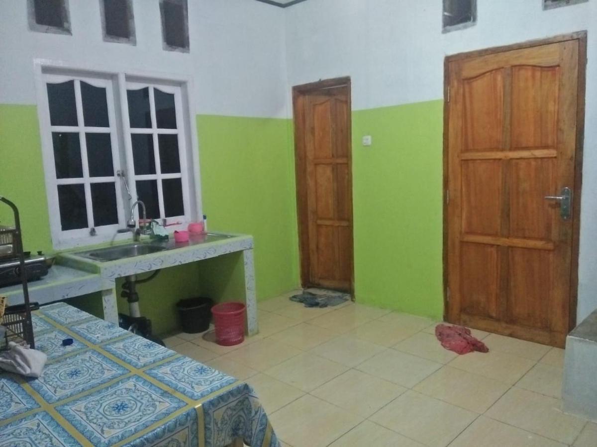 Sugi House Toraja - Penginapan Villa Harian Keluarga -Muat 20 Orang Rantepao Exterior foto